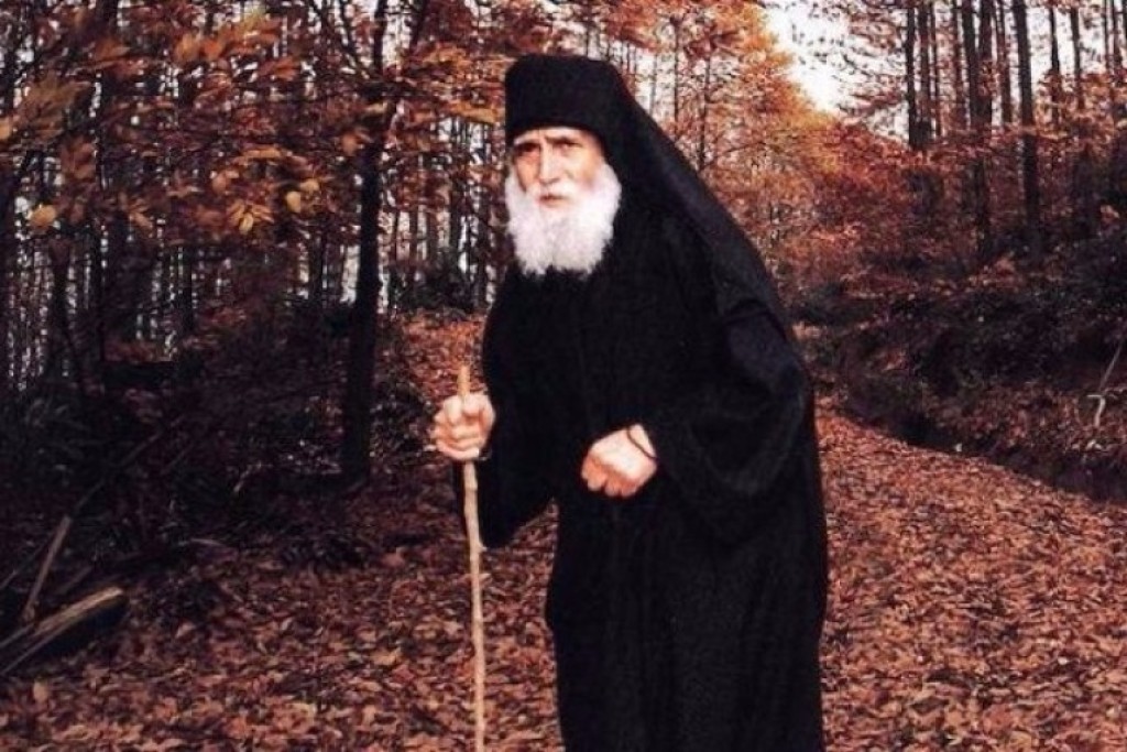 Ο Γέροντας Παΐσιος στρατιώτης στην πόλη του Αγρινίου και η μετέπειτα φιλοξενία του από τον μακαριστό Κοσμά