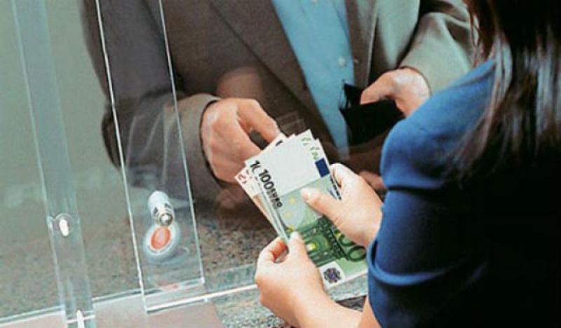 Ασφαλιστικές εισφορές 2019: Τι θα πληρώνουν γιατροί, δικηγόροι, αγρότες, ελεύθεροι επαγγελματίες