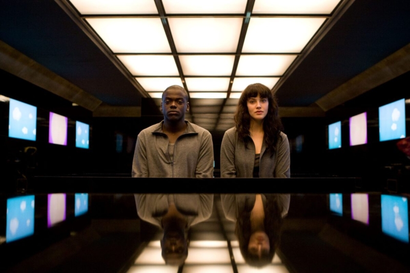 “Black Mirror”: Η πολυβραβευμένη σειρά επιστημονικής φαντασίας σε πρώτη τηλεοπτική μετάδοση στην ΕΡΤ1