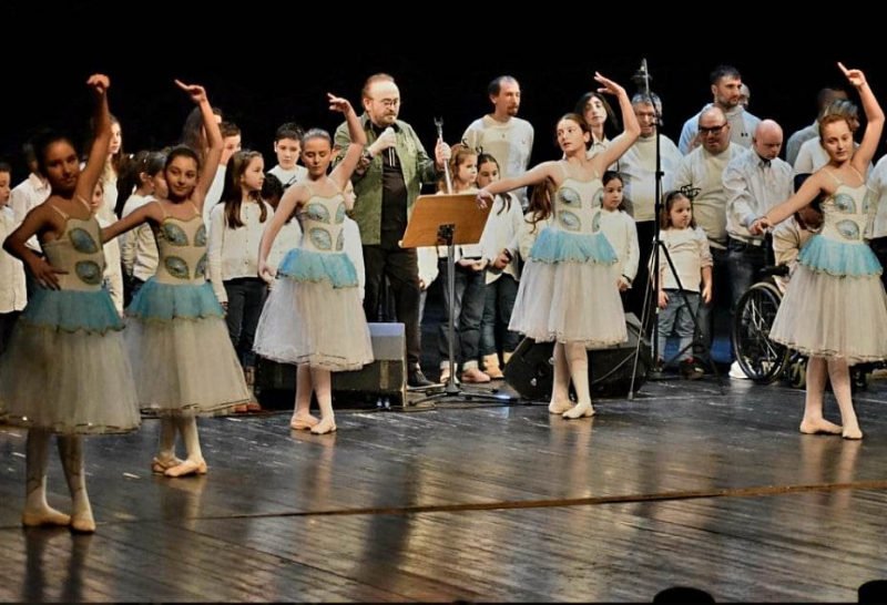 Σταμάτης Γονίδης: «Δε συντηρείς παιδί ΑμΕΑ με 1000 ευρώ τον χρόνο»