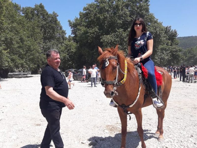 10ο Αντάμωμα Καβαλάρηδων και Φίλων αλόγου στη Νήσσα Μεδεώνος