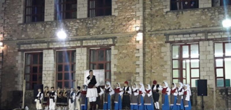 Καινούργιο: Με τραγούδι, χορό και κέφι η τελετή λήξης των χορευτικών τμημάτων του Π.Ο «Οι Θεστιείς»