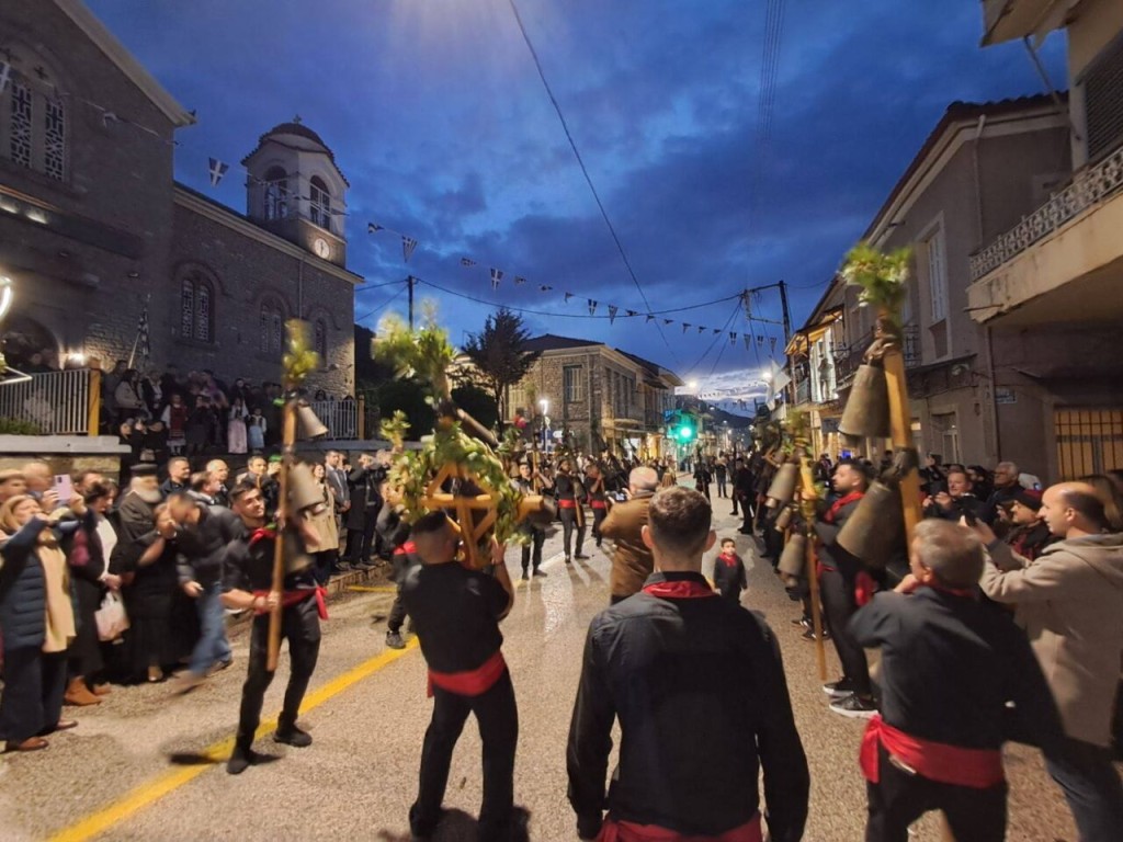 Τα «Λαζάρια» ήχησαν στη Ματαράγκα Αγρινίου παρά τις αντίξοες καιρικές συνθήκες