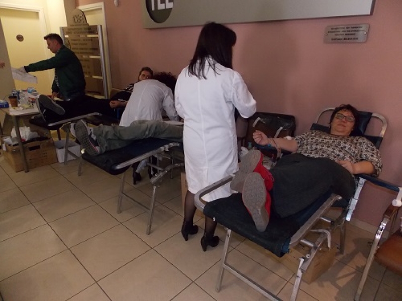Mε συμμετοχή η αιμοδοσία