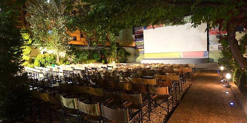 Μετά από δεκαετίες θερινός κινηματογράφος στην «καρδιά» της πόλης του Μεσολογγίου