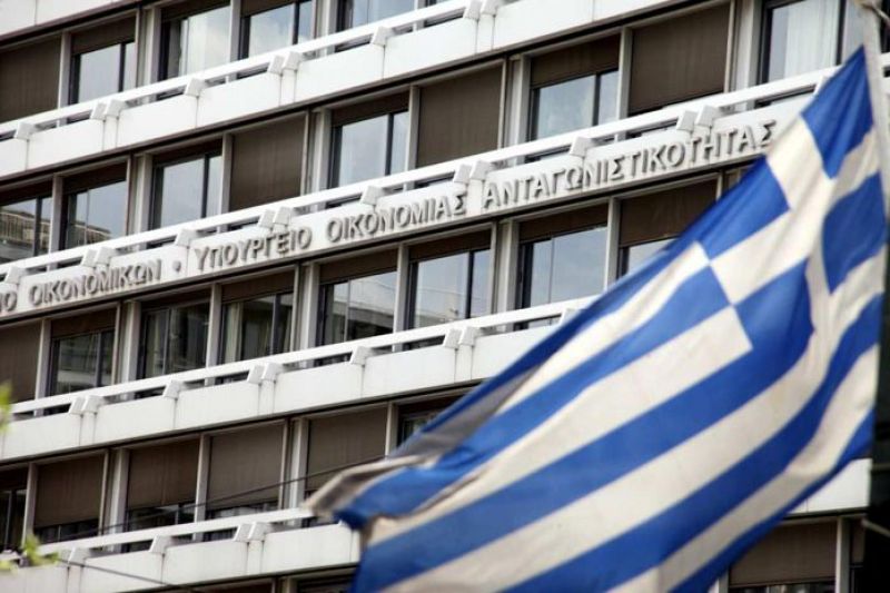 Επεκτάθηκαν οι συμβάσεις για 14.820 εργαζομένους