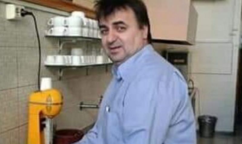 Κορονοϊός: Ο διάλογος του Αγρινιώτη “θρυλικού” καφετζή με ελεγκτές
