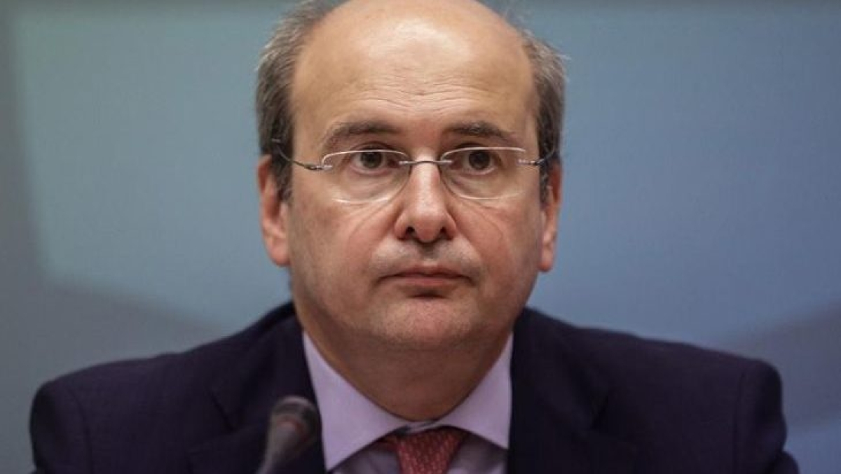Χατζηδάκης: Νέα αύξηση του κατώτατου μισθού μέσα στο 2022