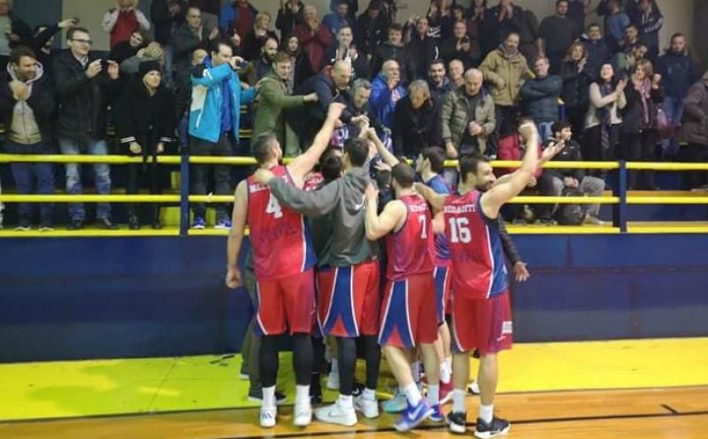 Σε τροχιά play-offs ο Χαρίλαος Τρικούπης που κέρδισε και τον Αμύντα