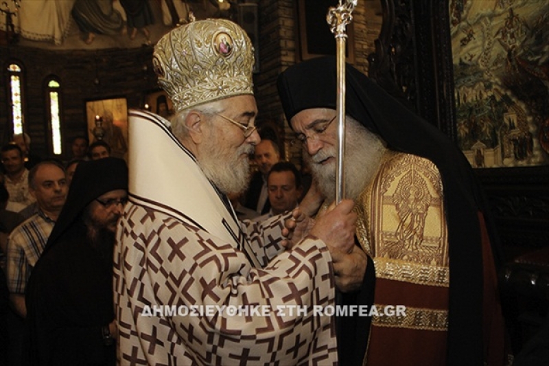 Ενθρόνιση Νεκταρίου Μουλατσιώτη στην Ι.Μ. Τρικόρφου (φωτο)