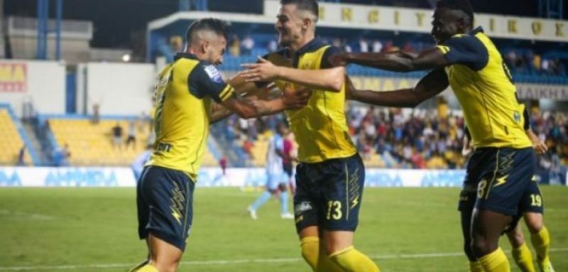 Μοράρ ή Καμαρά ή και οι 2 μαζί;