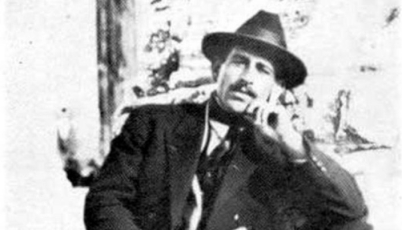 «Στα Τρίκαλα στα δυο στενά σκοτώσανε τον…»: Ποιος ήταν ο διαβόητος Σακαφλιάς του τραγουδιού που δικαίως μισούσαν οι γυναίκες
