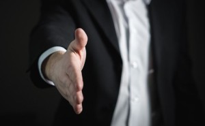 Νέα θέση εργασίας σε κατάστημα λιπαντικών – μπαταριών αυτοκινήτων