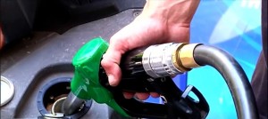 Fuel Pass: Πότε ξεκινούν οι πρώτες πληρωμές, πώς να κάνετε αίτηση – Τα ποσά, περισσότεροι οι δικαιούχοι