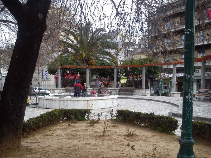 Eργασίες για την καλή λειτουργία των συντριβανιών του Αγρινίου