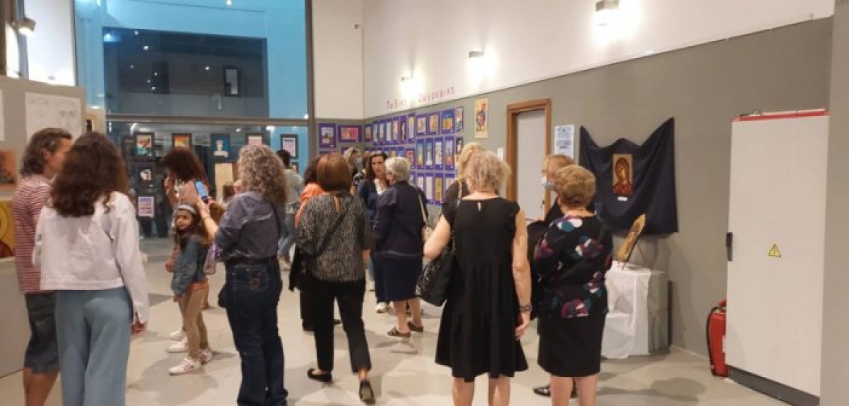 Αγρίνιο: Με μεγάλη προσέλευση το καθιερωμένο εικαστικό ραντεβού του φθινοπώρου στη Δημοτική Αγορά (εικόνες)