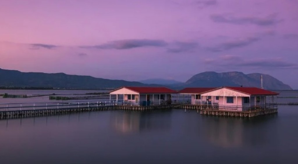 Μεσολόγγι: Μια πόλη με μνήμες Ηρώων και την ομορφιά της λιμνοθάλασσας (www.thebest.gr)