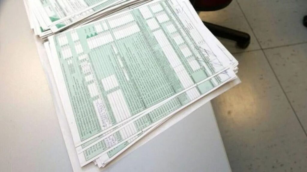 Φορολογικές Δηλώσεις: Πότε ξεκινά η υποβολή τους – Η έκπτωση που δικαιούνται όσοι εξοφλήσουν εφάπαξ