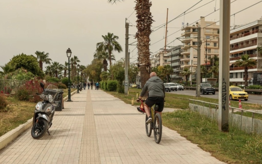 Καιρός: Αίθριος με τη θερμοκρασία σε υψηλά επίπεδα για την εποχή