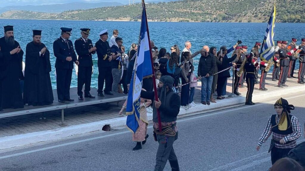 Ο Σύλλογος Ποντίων Μπαμπαλιού «Αξέχαστες Πατρίδες» απέτισε φόρο τιμής στους ήρωες του Έθνους
