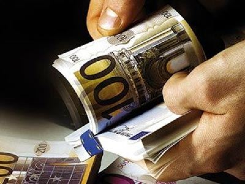 Φόροι: Αλλάζουν όλα – Αύξηση στο αφορολόγητο και… δώρα από την εφορία!