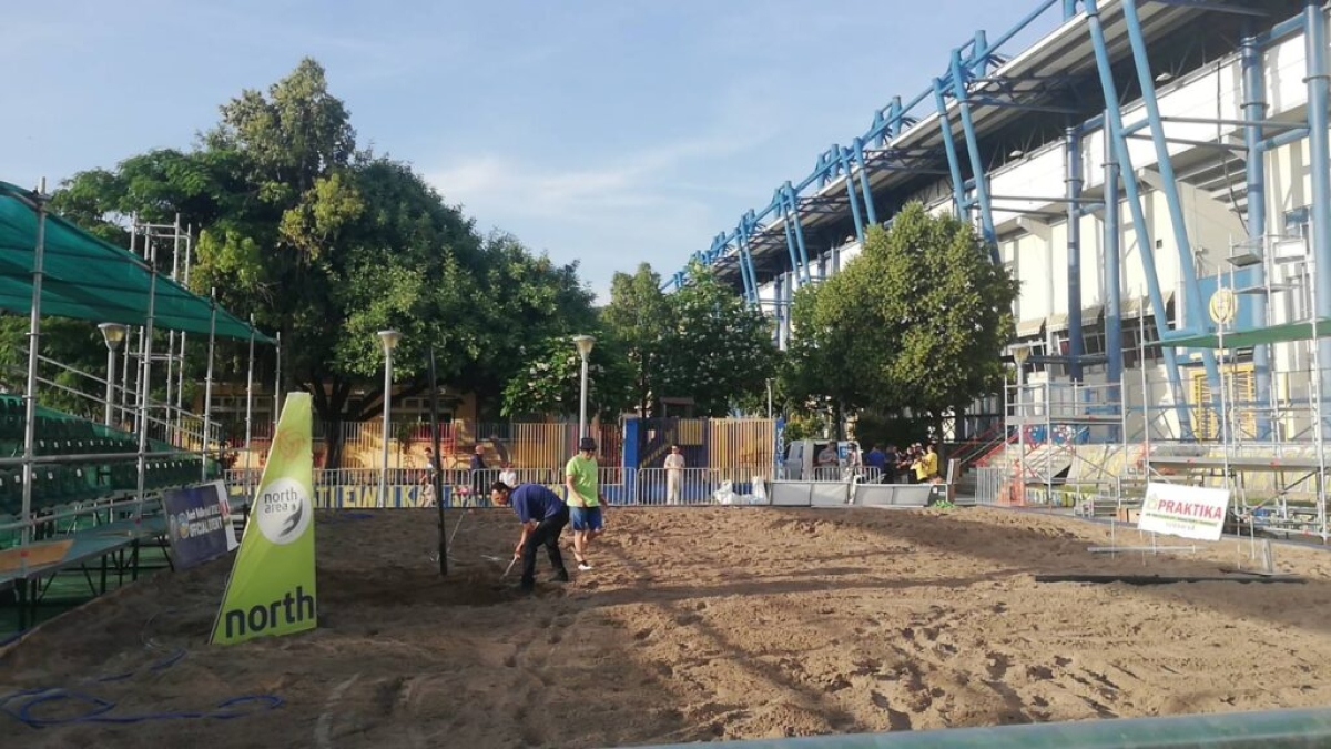 Γήπεδο beach volley στο… κέντρο του Αγρινίου! (φωτο)