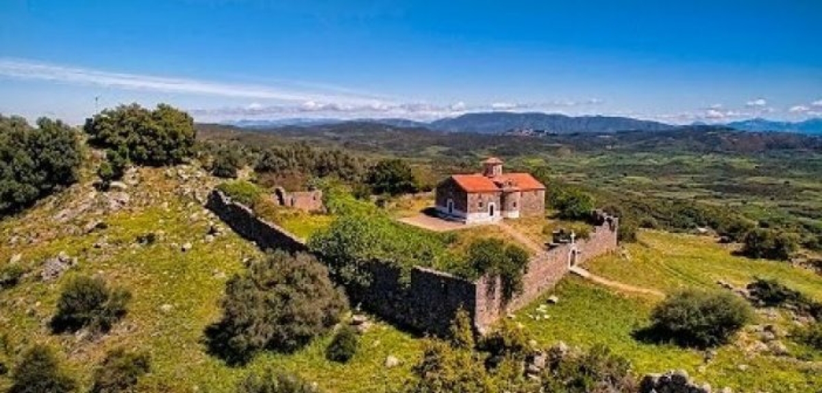 Ξηρόμερο: Παραμονή πανσελήνου με μουσική βραδιά στον Άγιο Γεώργιο Πόρτας Μπαμπίνης (Πεμ 11/8/2022 21:00)