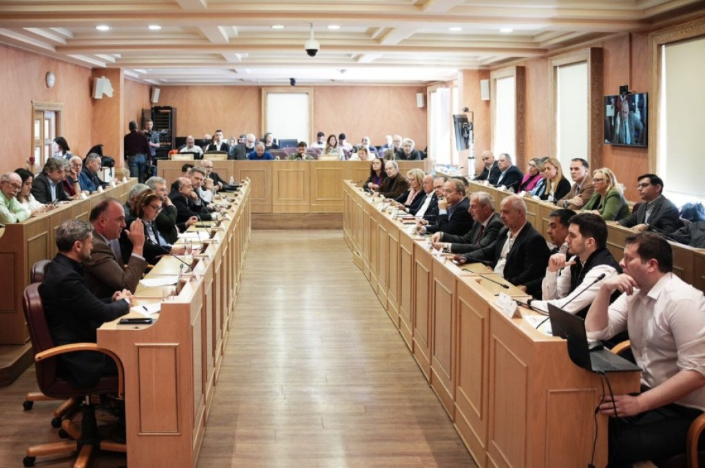 Με Αγρίνιο, Θέρμο και Ξηρόμερο η «συμμαχία» Δούκα για τα ενεργειακά