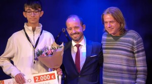 Περικλής Κίτσος: Η «Επιστροφή του Φωτός» στην κορυφή του 3ου Διαγωνισμού Μουσικής Δημιουργίας της ΓΕΑ