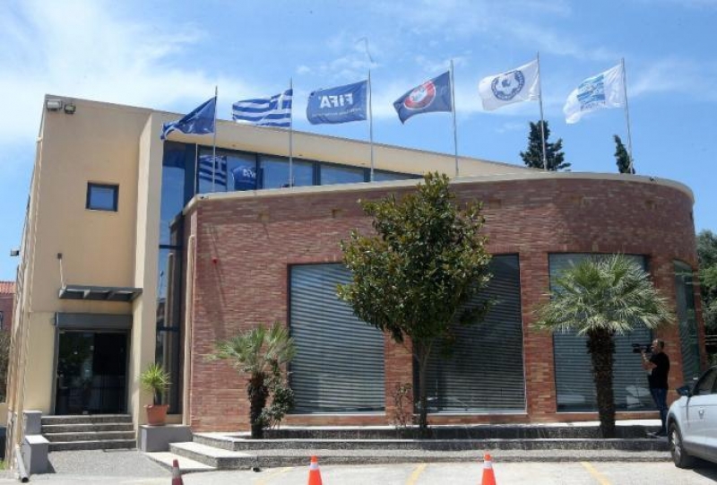 Επιμένει για σέντρα στις 12 η Λίγκα!
