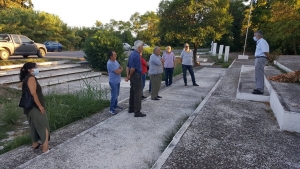 ΠΕΑΕΑ-ΔΣΕ και ΚΚΕ τίμησαν τους 59 εκτελεσθέντες στα Καλύβια (φωτο)