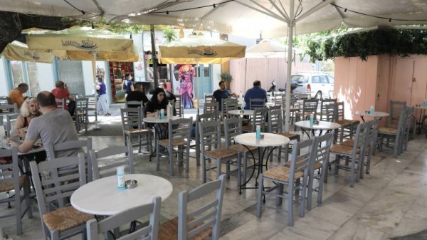 Σε πτώση η εστίαση στο Αγρίνιο: Χωρίς στήριξη από ΔΕΘ και με αρνητικό καλοκαιρινό απολογισμό