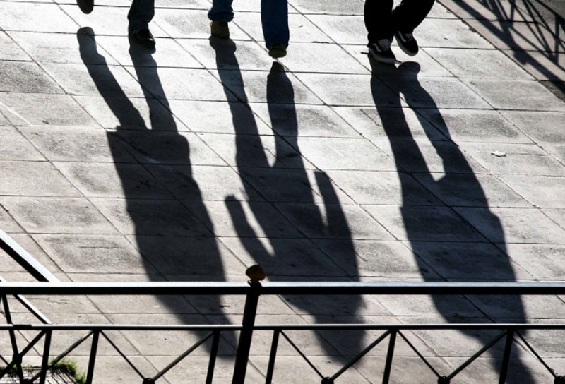 Το 2016 ξεκινά με 5.000 προσλήψεις μονίμων σε δήμους