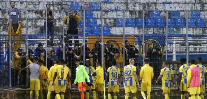 Παναιτωλικός: Μόνοι μας και όλοι τους