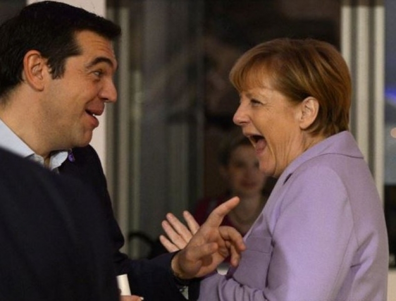 Όλοι κάνουν τα στραβά μάτια
