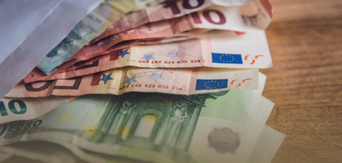 «Δώρο» το 50% σε όλες τις επιστρεπτέες προκαταβολές – Παράταση των μέτρων στήριξης μέχρι τον Μάιο –