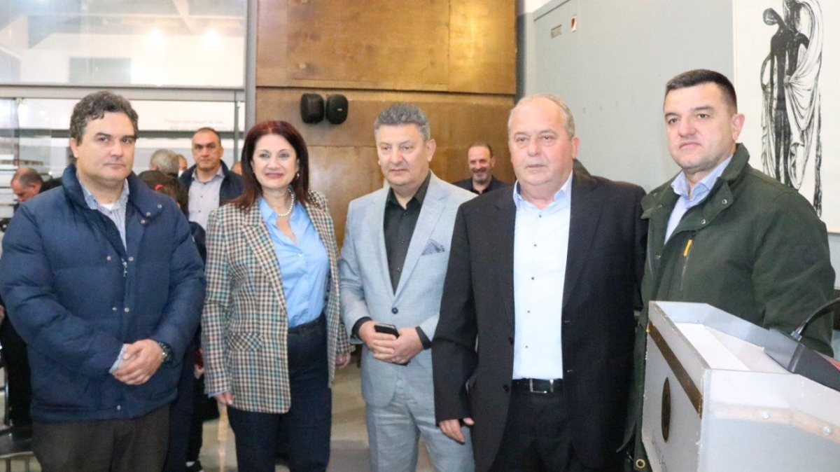 Παρουσιάστηκε στο Αγρίνιο με επιτυχία το βιβλίο του Δημήτρη Β. Αλεξανδρή «ΔΗΜΗΤΡΗΣ ΜΑΚΡΗΣ. Ο Κλεφτοκαπετάνιος του Ζυγού – Ο Στρατηγός της Επανάστασης – Οι 1.326 Αγωνιστές του»