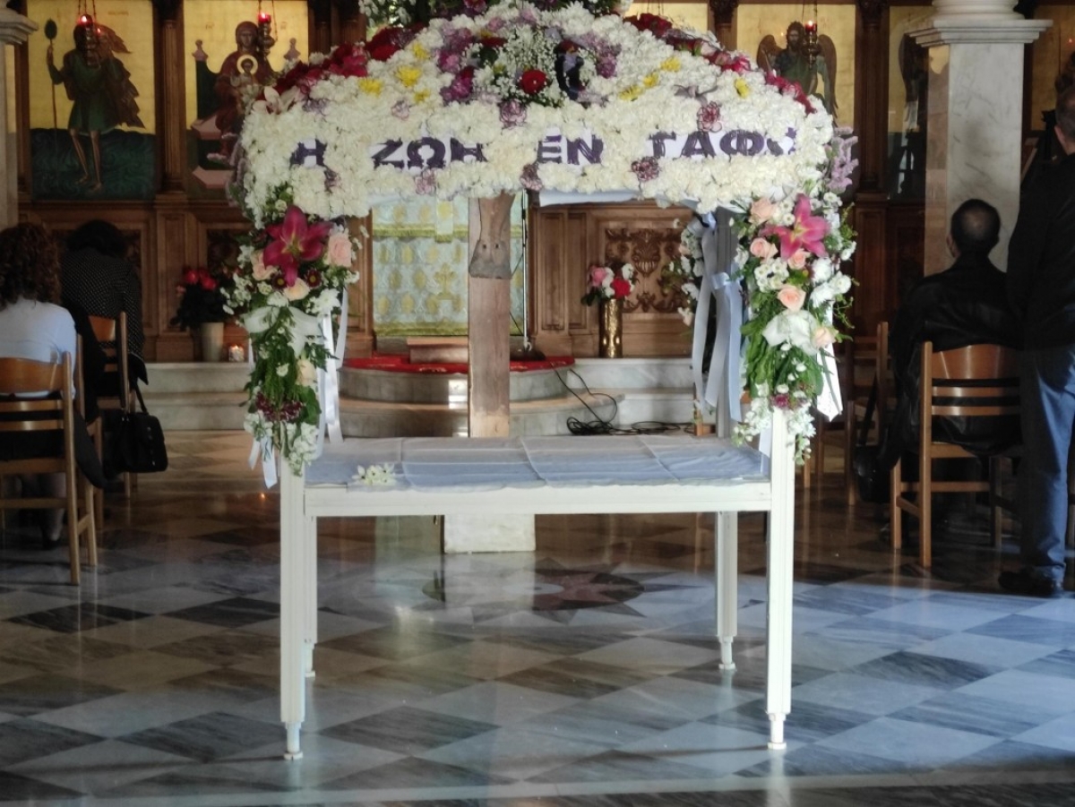 «Ω, γλυκύ μου Έαρ…»- Οι στολισμένοι Επιτάφιοι στην περιοχή του Αγρινίου (φωτό)