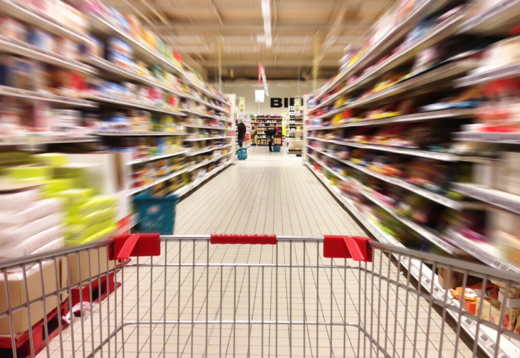 Πρόστιμα 1,05 εκατ. ευρώ από τη ΔΙΜΕΑ σε σούπερ μάρκετ και εταιρείες τροφίμων για υπέρβαση πλαφόν