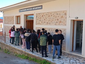 Το Λαογραφικό Μουσείο Μπαμπίνης επισκέφθηκαν μαθητές του Αγρινίου – φωτο
