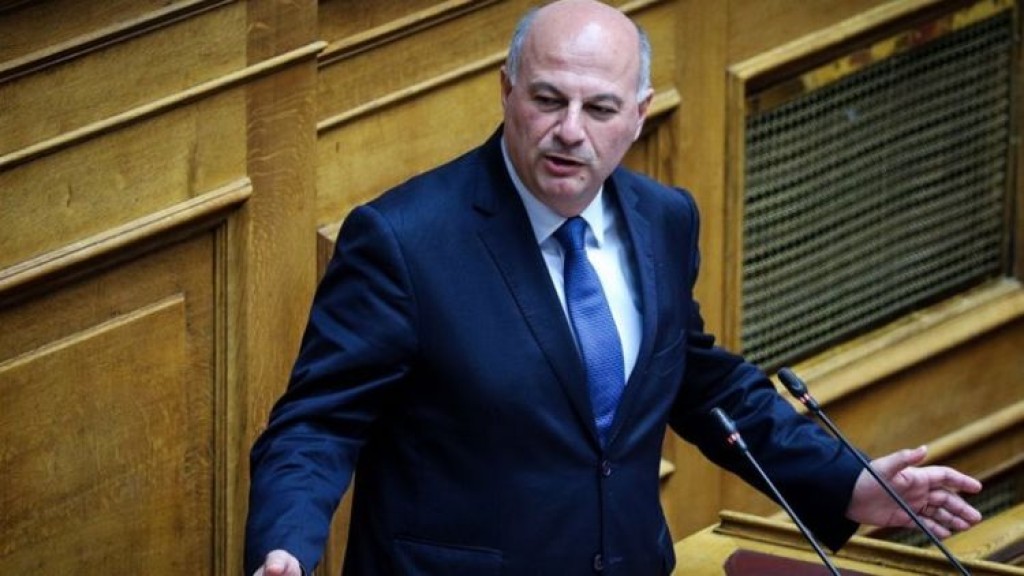 Κώστας Τσιάρας: Στον εισαγγελέα στέλνει τις καταγγελίες για παράνομα εμβόλια σε αιγοπρόβατα