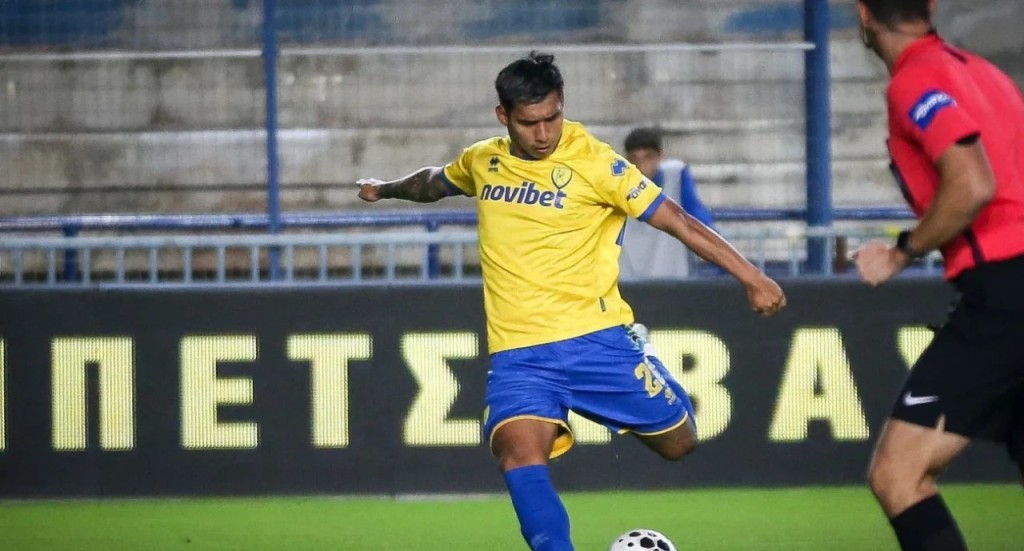 Παναιτωλικός: Επιστρέφει στη Βολιβία ο Τσούρα λόγω οικογενειακών προβλημάτων