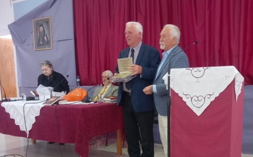 Θέρμο: H Ένωση Αιτωλοακαρνάνων Λογοτεχνών τίμησε το μέλος και ομογενή της διασποράς Χρήστο Φίφη