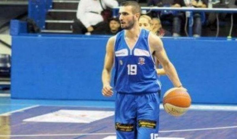 Α2: Τίναξε το tendex στον αέρα ο Aγρινιώτης Σωκράτης Ναούμης