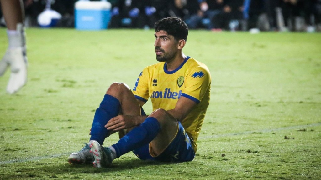 Παναιτωλικός: Αποφεύχθηκαν το χειρότερα για τον Ανδρέα Μπουχαλάκη