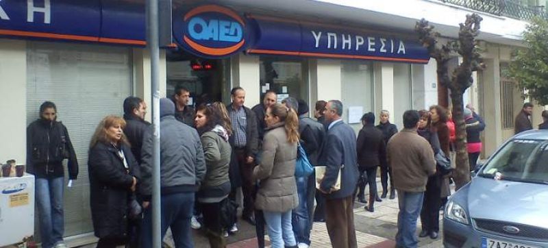 ΟΑΕΔ: Επανασχεδιάζει προγράμματα για 80.000 ανέργους