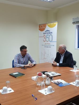 Επίσκεψη στο εργοστάσιο Γυψοσανίδας « RIGIPS » στην Αστροβίτσα Αιτωλικού πραγματοποίησε o Κώστας Λύρος