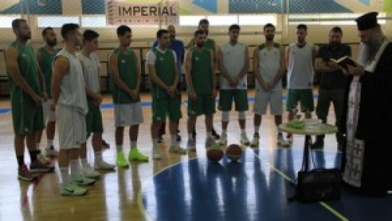 Α.Ο. Αγρινίου: Προπόνηση και αγιασμός πριν το παιχνίδι με τον Ερμή Λαγκαδά