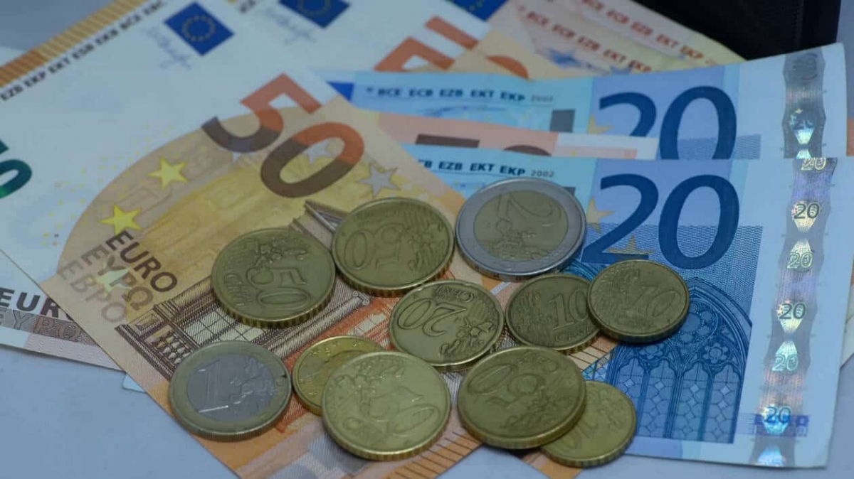 Ποιοι εποχικά εργαζόμενοι θα λάβουν το επίδομα 534 ευρώ για Μάιο και Ιούνιο