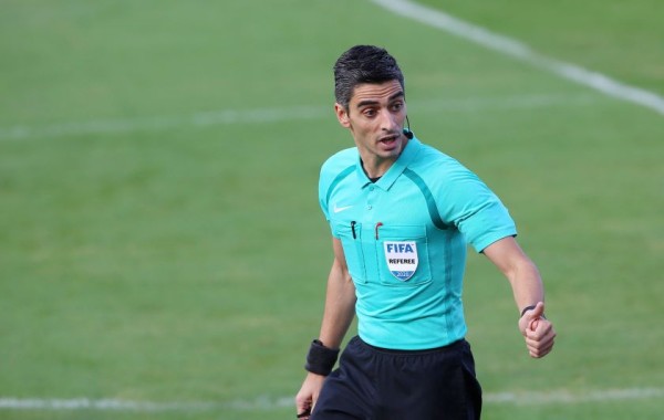 Αυτός σφυρίζει στο ΑΕΚ-Παναιτωλικός